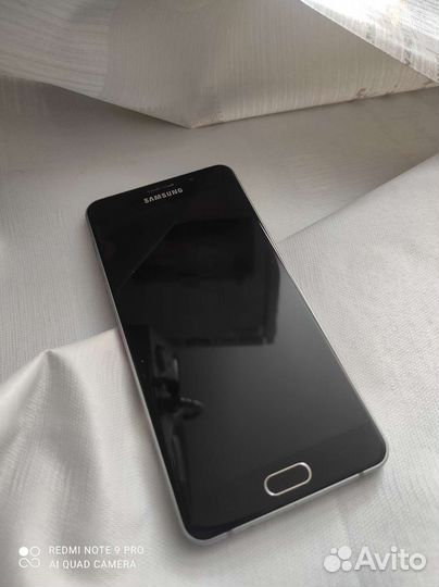 Телефон Samsung A7