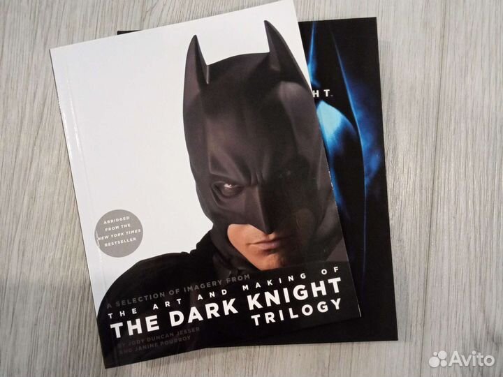 Редкое издание трилогии Бэтмена Нолана с артбуком