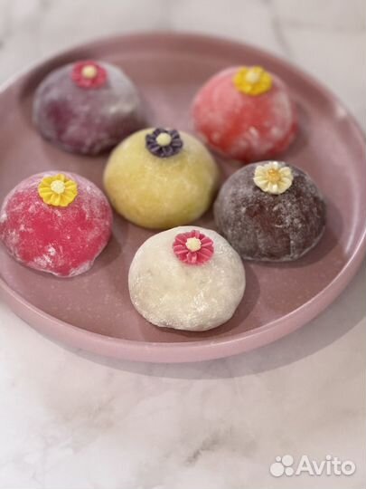 Японский десерт моти