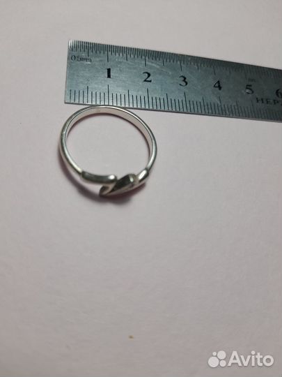 Кольцо женское