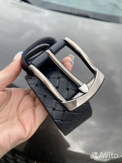 Мужской кожаный ремень