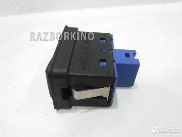 Кнопка стеклоподъемника 61318368932