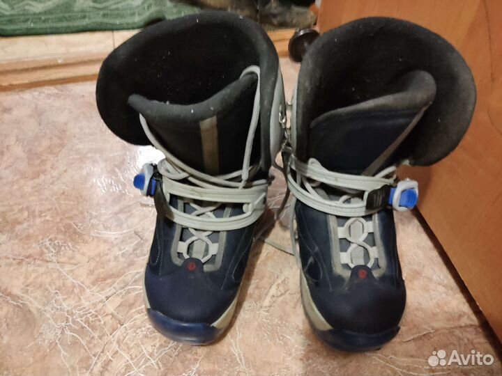 Ботинки для сноуборда с креплениями