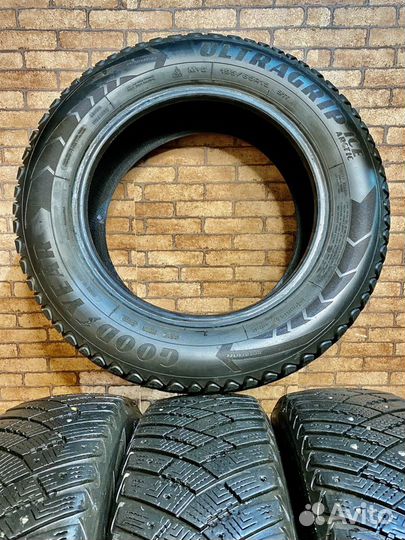 Goodyear Ultra Grip Ice Arctic 2 195/65 R15 91T