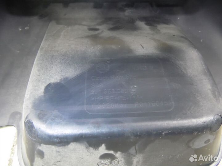 Консоль Fabia 2007-2015