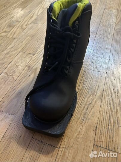 Лыжные ботинки Novus n230j 33 размер