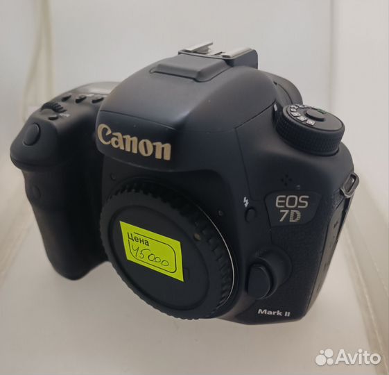 Фотоаппарат Canon EOS 7D Mark II body б/у