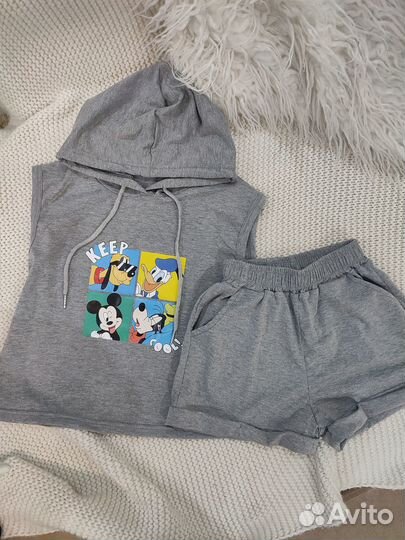 Костюмчик летний на мальчика или девочку