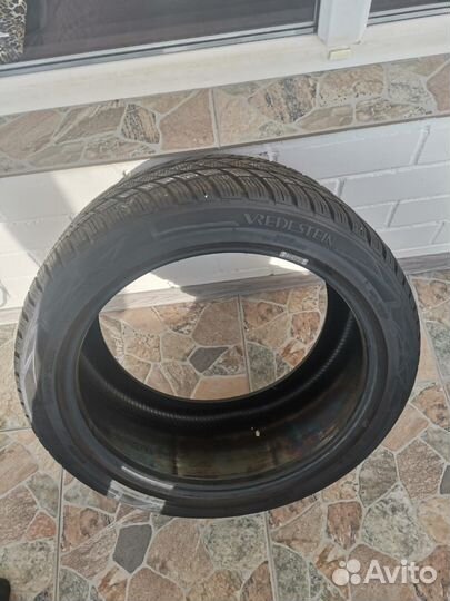 Vredestein Wintrac 255/40 R18 99Y
