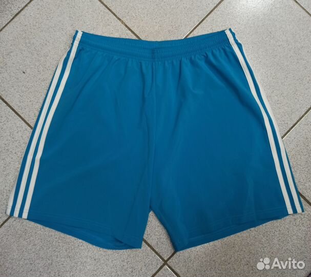 Футбольные шорты Adidas, Umbro