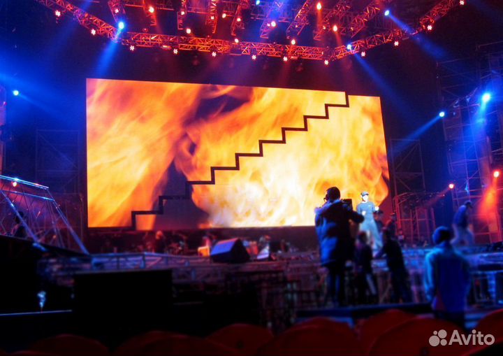 Рекламный экран с бесплатной доставкой