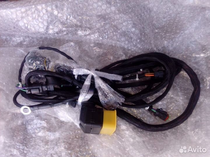 Жгут проводов кабины Хитачи zx210w-3