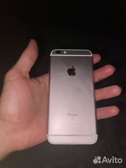 Телефон iPhone 6s