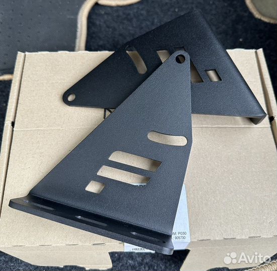 Кронштейн для Fanatec podium dd1,2/csl dd и dd pro