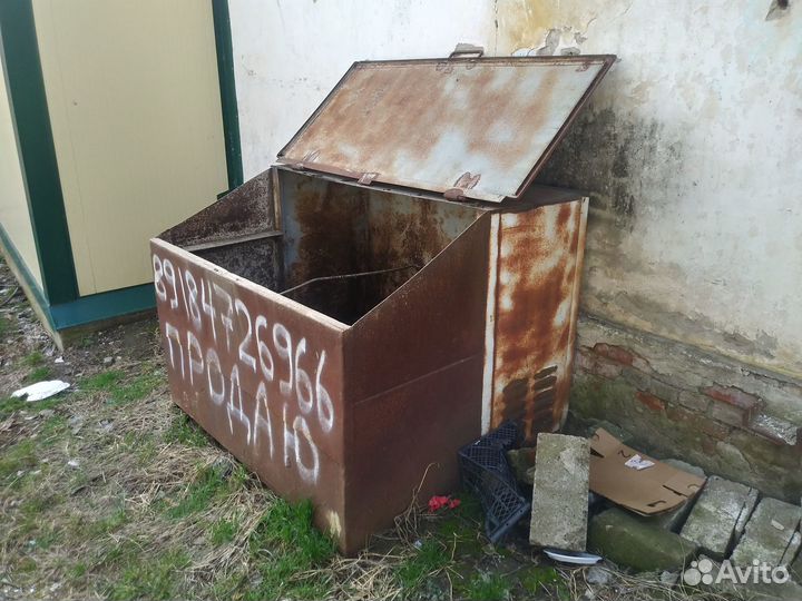 Металлическая ёмкость 2м.куб