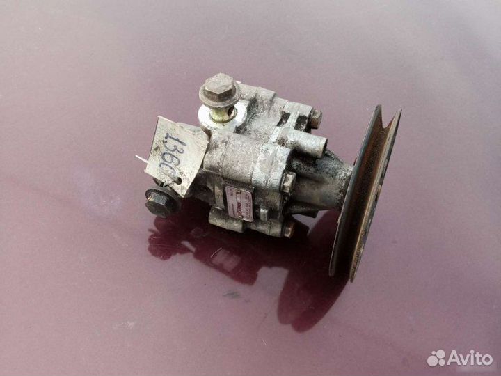 Насос гидроусилителя Audi 100 С4