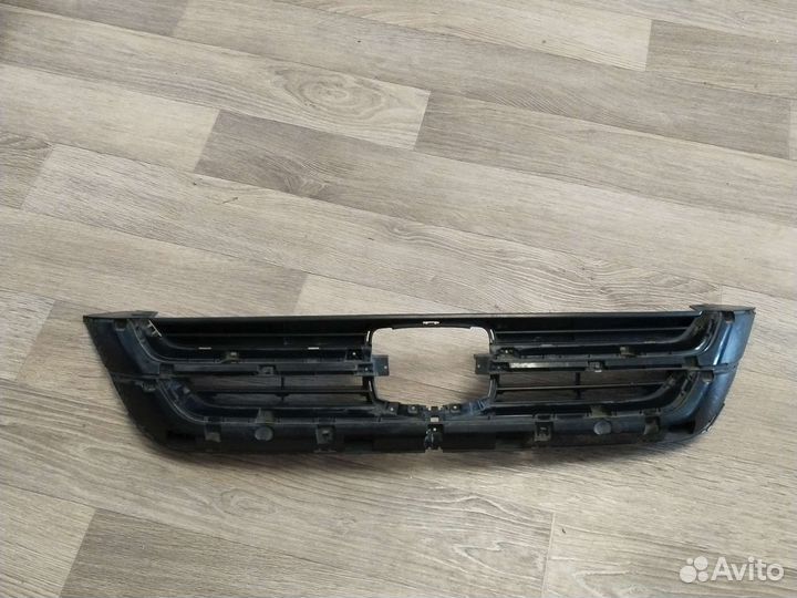 Решетка радиатора передняя Honda Cr-V 3 рестайл