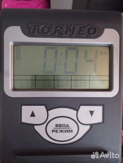 Эллиптический тренажер torneo