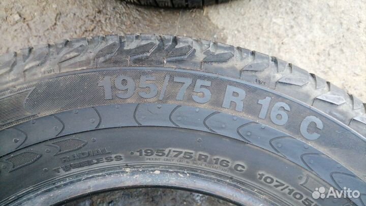 Continental Vanco 2 195/75 R16C 204Z