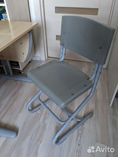 Растущая парта и стул бу