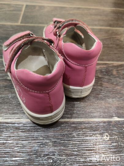 Сандали для девочки Тотто