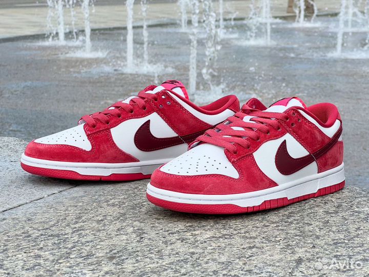 Nike Dunk Low Premium SB Valentines Day 2014 Red