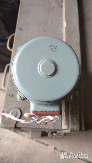 Реверсивный двигатель рд 09-П2А