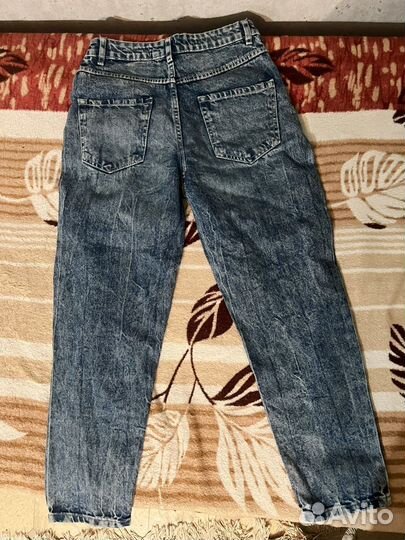 Джинсы