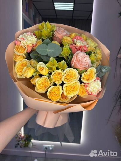 Букеты цветов к 8 марта