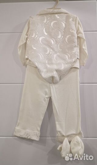 Нарядный костюм для малыша до года