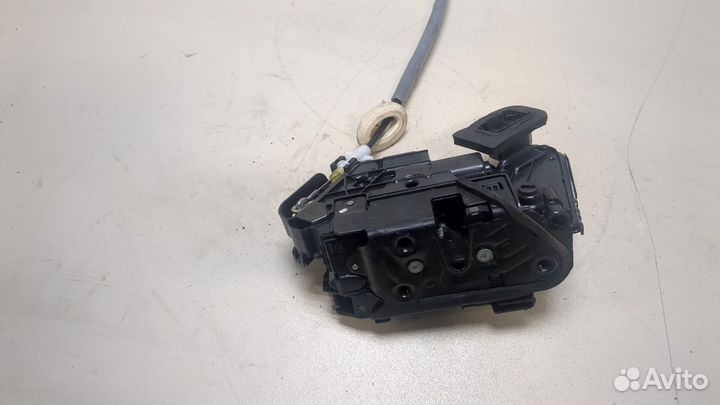 Замок двери правый задний Volkswagen Arteon