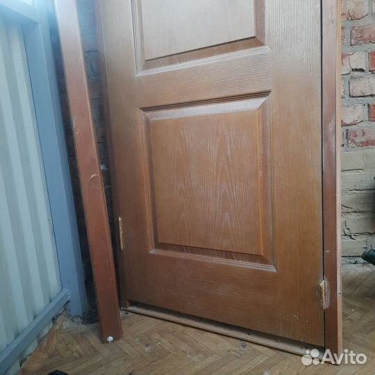 Дверь
