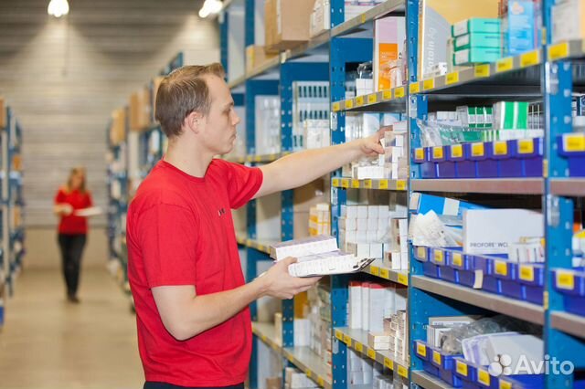Сборщик на аптечный склад