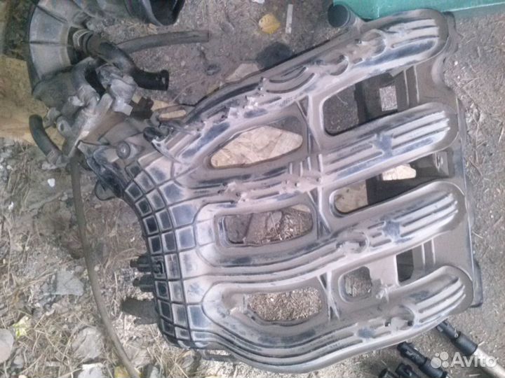 Впускной коллектор Ваз 1.6, 16 клапанный