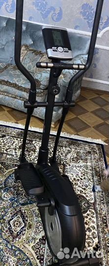 Эллиптический тренажер