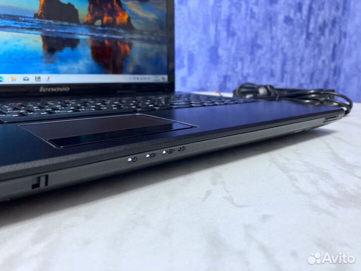 Lenovo - Core i7/ 16Gb/ SSD 512 Гб