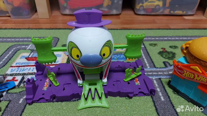 Локации Hot wheels