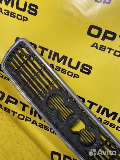 Решетка радиатора Audi 80 B4