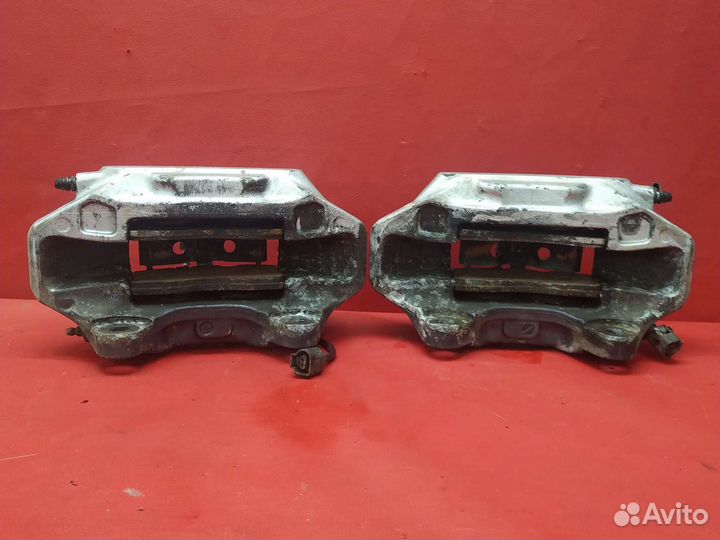 Суппорт передний Volkswagen touareg nf