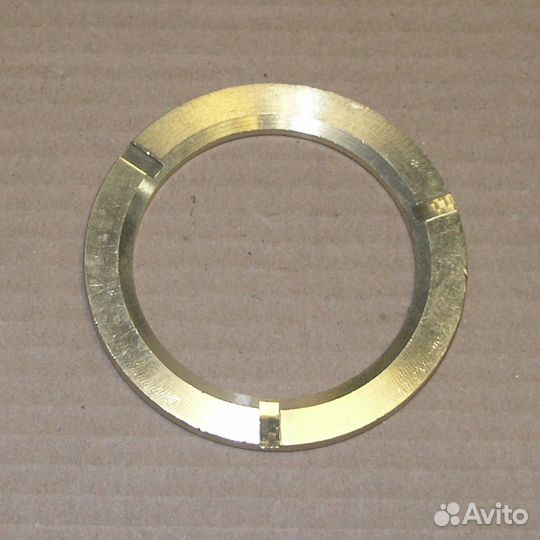 Шайба цапфы поворотного кулака переднего ведущего