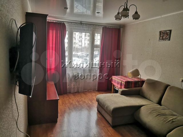 2-к. квартира, 56 м², 1/10 эт.