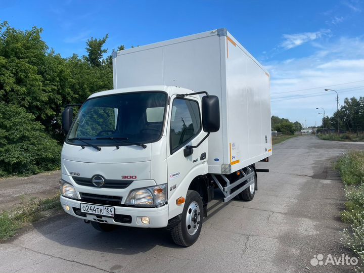 Hino 300 (Dutro), 2014