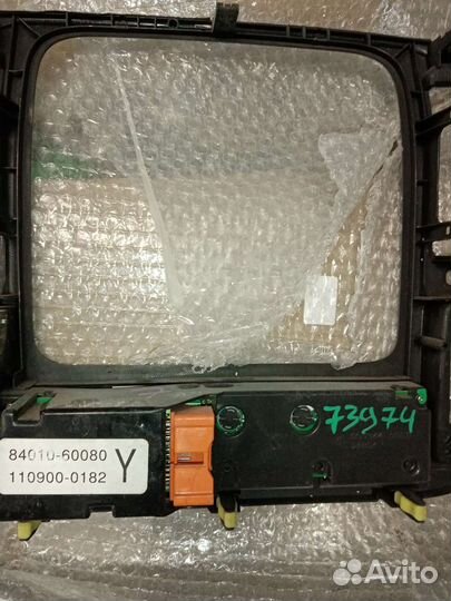 Консоль магнитофона toyota land cruiser 1998