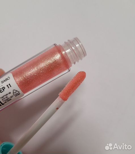 Блеск для губ Vivienne Sabo Tropique