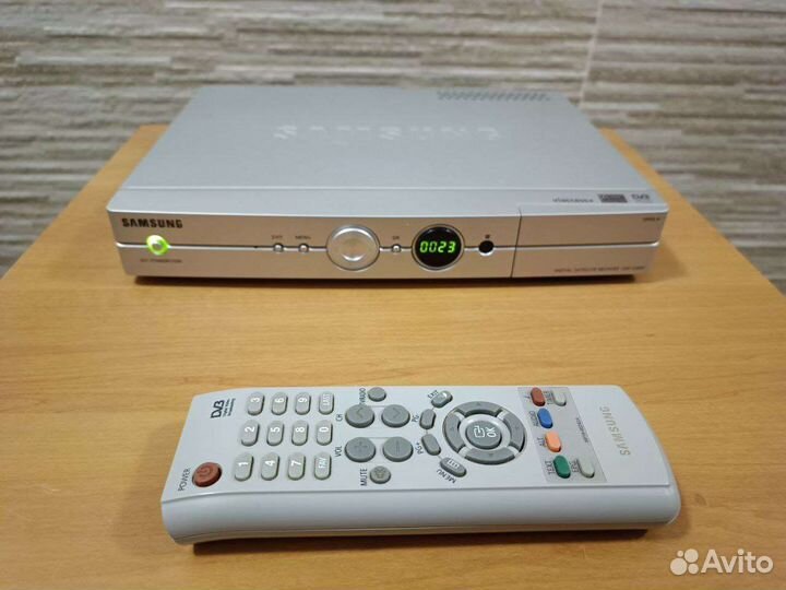Спутниковый ресивер Samsung DSB-5300v
