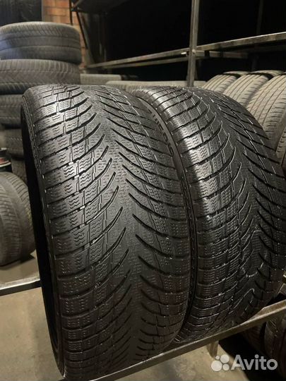 Nokian Tyres WR Snowproof P 225/45 R19