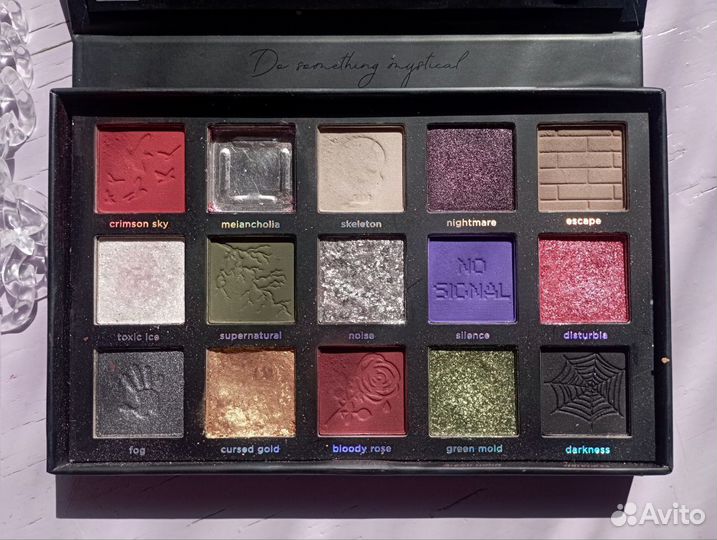 Палитра теней Parisa Ghost tape