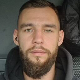 Владислав Чернышов