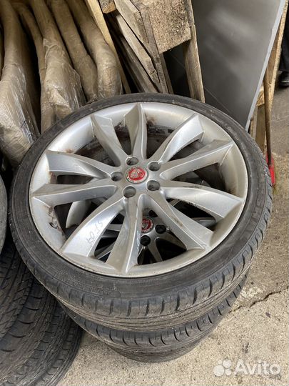Комплект колес на Jaguar/ Ford/ Volvo r20