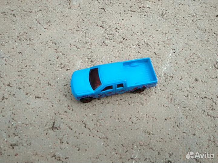 Машинки модельки